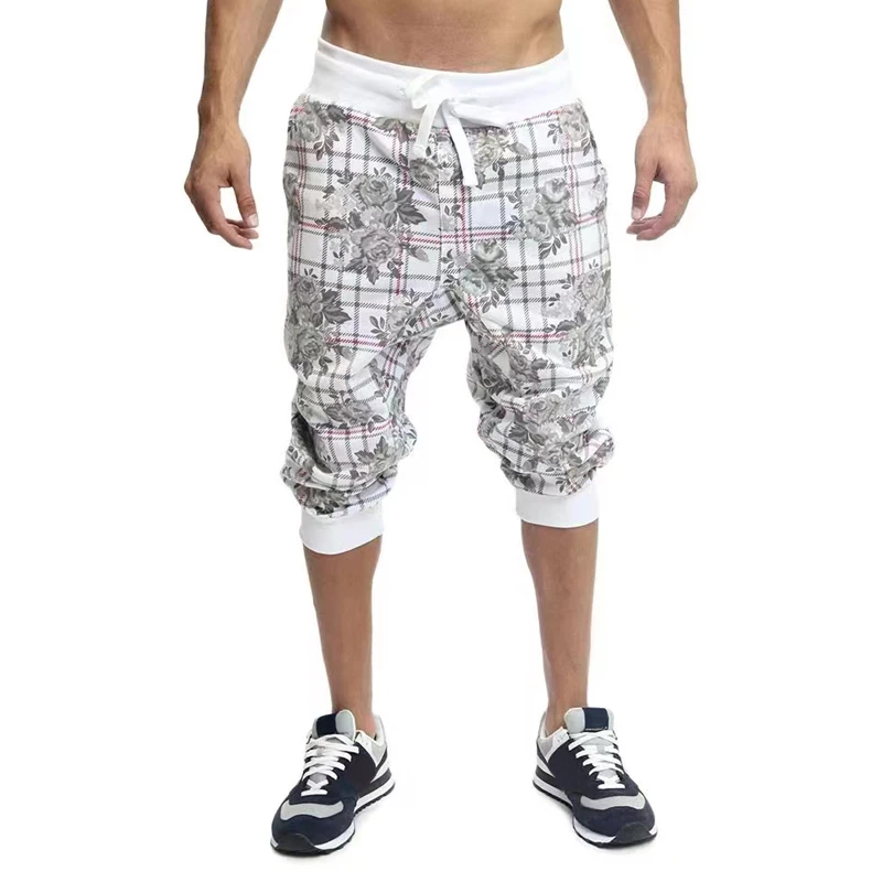 Moške poletne nov pet-točka hlače svoboden multi-barvni plaža hlače, moške mode velikosti visoko kakovostne hlače priložnostno