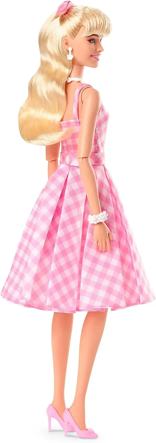 Prvotni Barbie Film Robbie Lutka Nosi Roza Bela Kariran Obleko Daisy Chain Ogrlica Oprema Igrače za Dekleta Zbirateljske