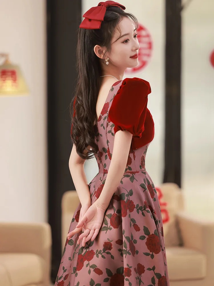 Seksi Kvadratnih Vratu Tiskanih obleke Poročne Posla Toast Oblačila Klasično Eleganten Modni Cheongsam Žensk Stranki Poroka Obleke