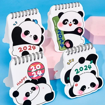 2024 Namizni Koledar Panda Vzorec Koledar za Poslovanje Doma Pisarna Šola Delavci, Gospodinje, Darilo Srčkan Živali Design Calenda