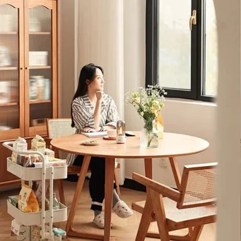 Polno iz masivnega lesa okrogla miza češnjevega lesa majhne enote Nordijska Japonski slog krožne retro restavracija jedilno mizo in stol combin