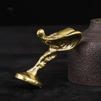 Ročno Bronasti Pokal Nagrade Namizni Dekor Retro Okraski Malo Zlati Človek Pokal Kip Obrti, Spominke, Mala Bronasto Figur