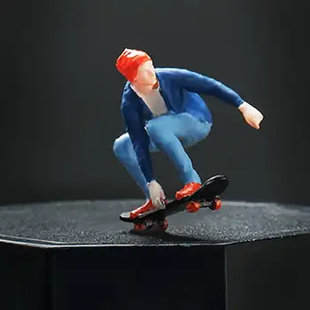 1/64 Miniaturni Slika Skateboard Fant Naslikal Lutke Dekor za Zbirk DIY Projekte Železniške Fariy Vrt Mikro Krajine